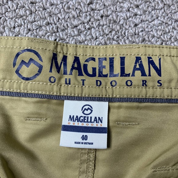 Magellan Outdoors Mens Shorts Size‎ 40 Yellow Fishing Outdoor Cargo Pockets - Picture 8 of 10